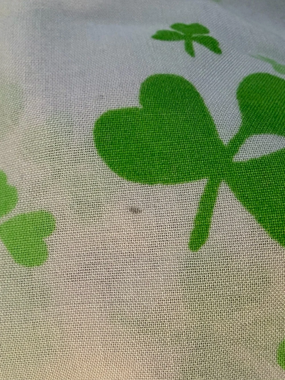 Vintage Anne Klein Burlington Standard Pillowcase Green Shamrock Clover Scallop